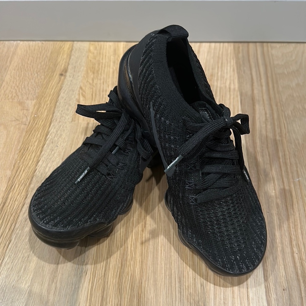Nike Valormax FlyKnit - Black